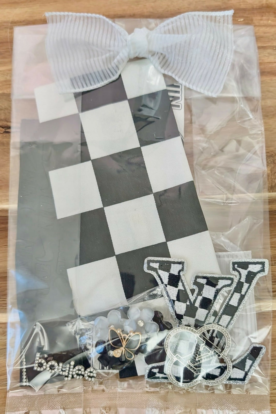 Boujee DIY checkered lv tie set