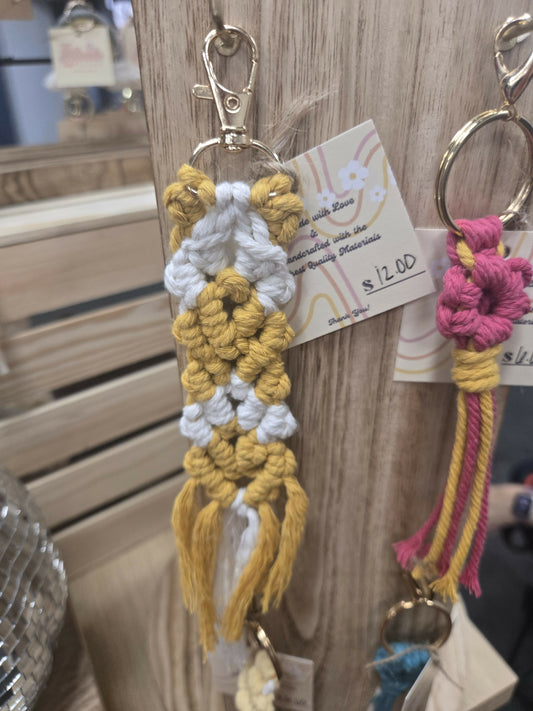 Detailed Keychain-Multi Color